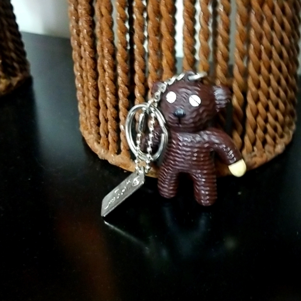 1997 Vintage Mr. Bean Teddy  Bear Keychain with Tag.